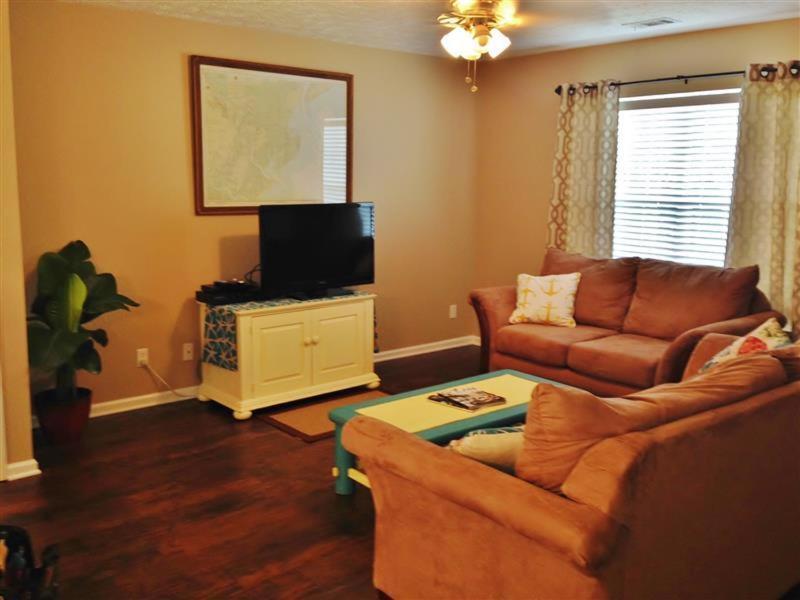Holiday home Clean And Cozy House Near Tybee Beaches!